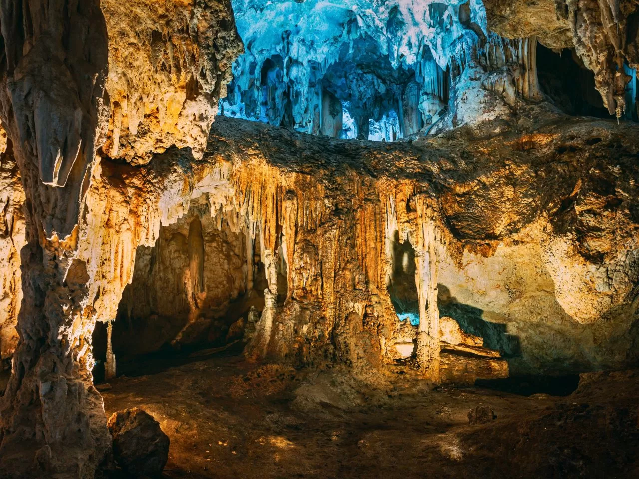 內爾哈鐘乳石洞 Cueva de Nerja
